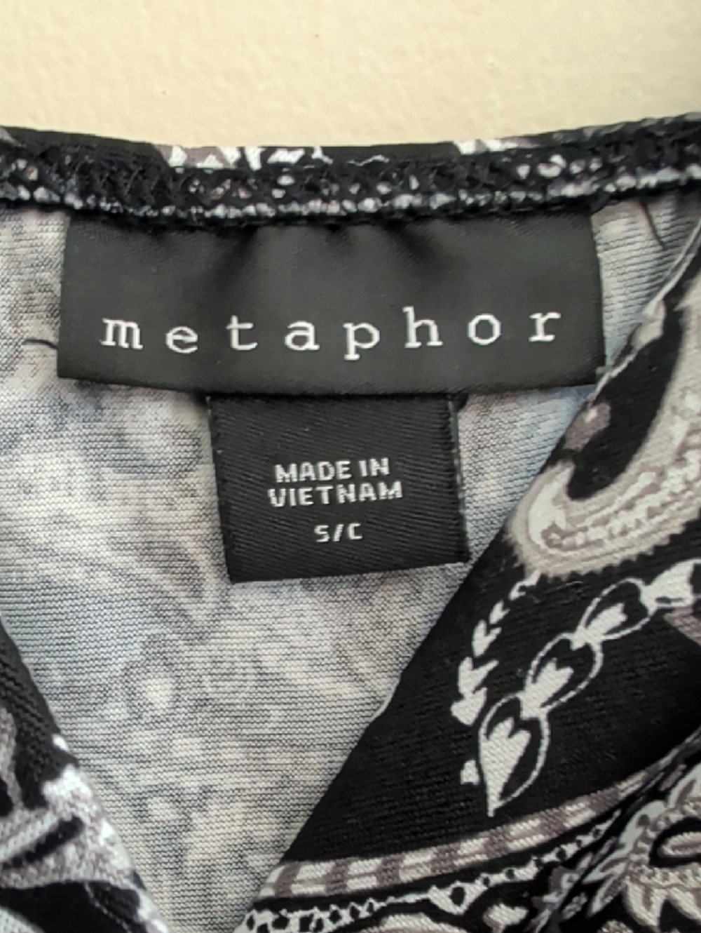 Metaphor Paisley Fit & Flare Dress Size S | Sleeveless V-Neck Knit Dress - Picture 3 of 7